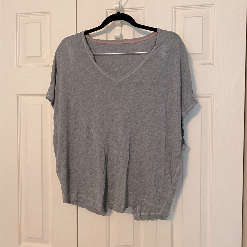 Lululemon Split Back Top